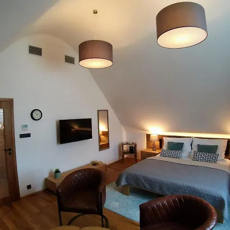Kafé Ořech Mnichovo Hradiště