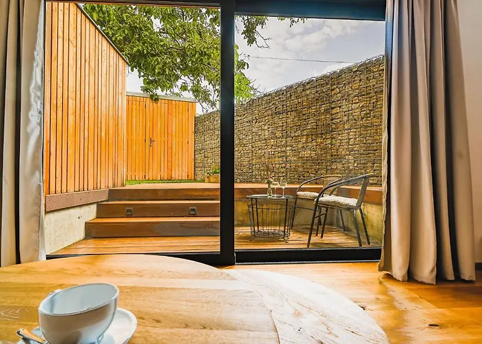 Privatunterkunft Kafe Orech