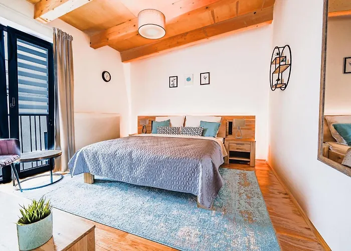 Kafe Orech Privatunterkunft Mnichovo Hradiště